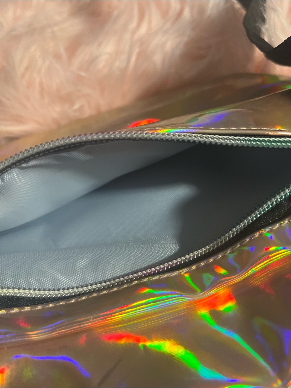 Holographic Iridescent Fanny Pack - Multi-Color - Picture 7 of 9